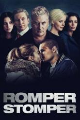 Смотреть онлайн Скины (2018)